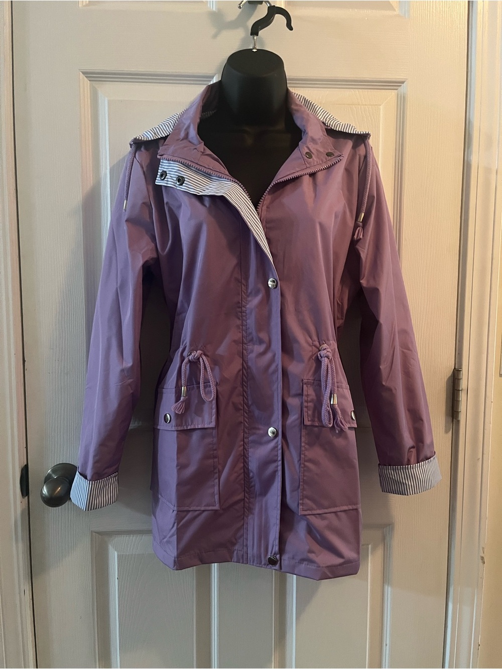 Women's Lavender Hooded Trench Coat with Drawstring Waist
